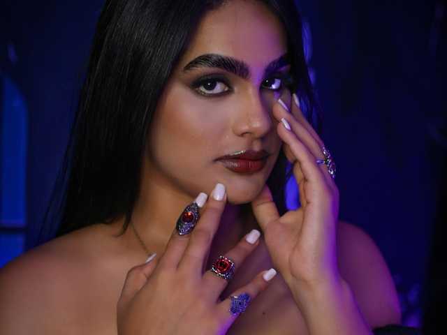 Kuva profiilista -charlotte