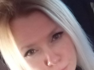 Eroottinen videokeskustelu -WhiteQueen-