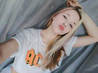 Eroottinen videokeskustelu -Justice-