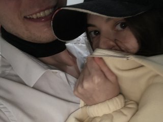Eroottinen videokeskustelu Megalodon101