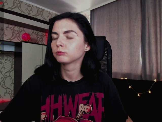 Lähettää kuvakaappauksia AnnaHarmonia