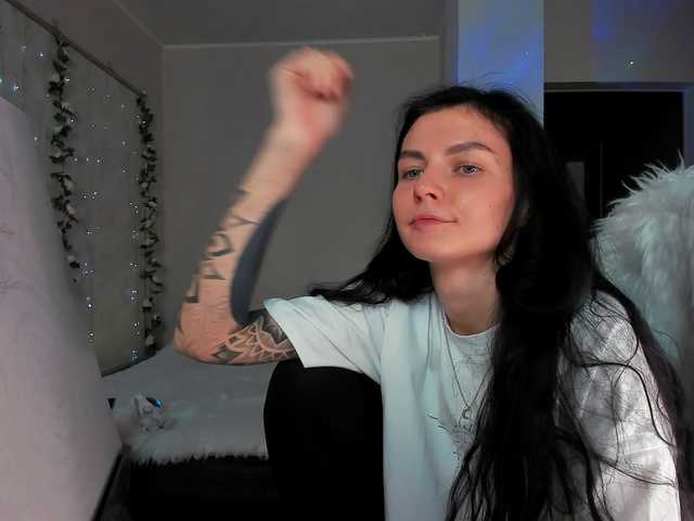 Lähettää kuvakaappauksia AnnaHarmonia