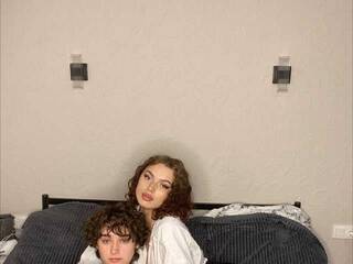 Eroottinen videokeskustelu 2Sweet4Yours