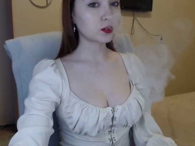 Kuvat 69herQueen69 526 is left until the show starts! show with wax on the naked body