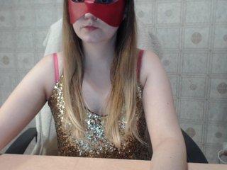 Kuvat 777Lora777 200 tokens and I make a sweet and funny dancing 2-3 minutes!