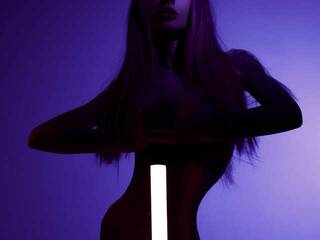 Eroottinen videokeskustelu 8ADARA8