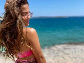 Eroottinen videokeskustelu AaliyahHadid