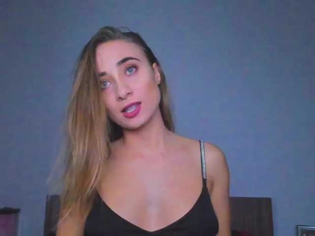 Kuvat abbelacasy Welcome to my hot room! I can t wait to have fu n with you guys!#lovense#cum#anal#teen#beautifuleyes