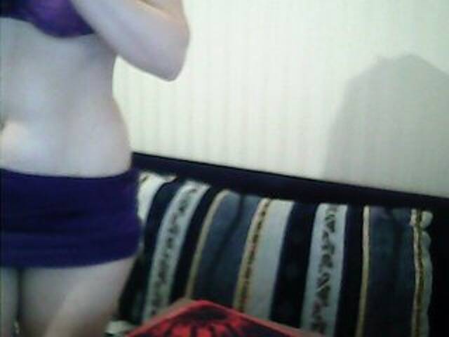 Lähettää kuvakaappauksia Abbi-love