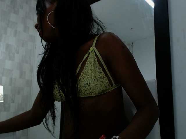 Lähettää kuvakaappauksia AbbigailSmith