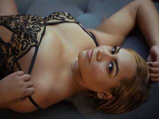 Eroottinen videokeskustelu AbbyParis