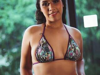 Eroottinen videokeskustelu AbbyThompson