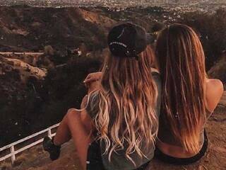 Eroottinen videokeskustelu adahlia-angel