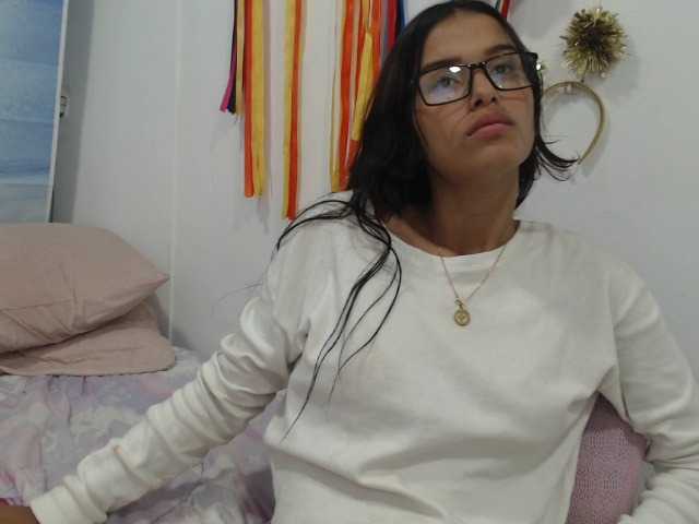 Lähettää kuvakaappauksia adaralove1