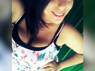 Eroottinen videokeskustelu AdelaRose