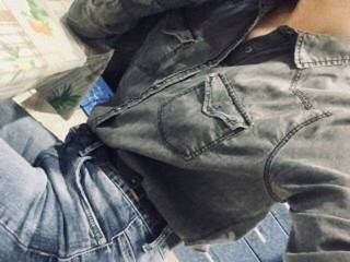 Eroottinen videokeskustelu AdeleFane