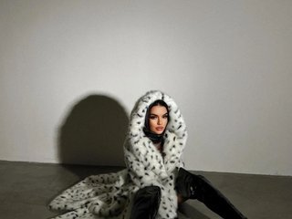 Eroottinen videokeskustelu Adelina111