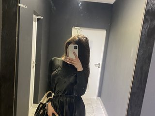 Eroottinen videokeskustelu Adelina21