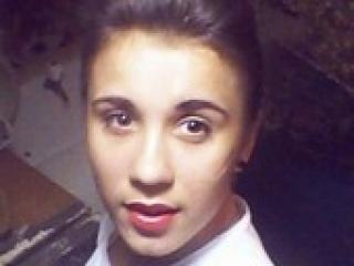 Eroottinen videokeskustelu adellia