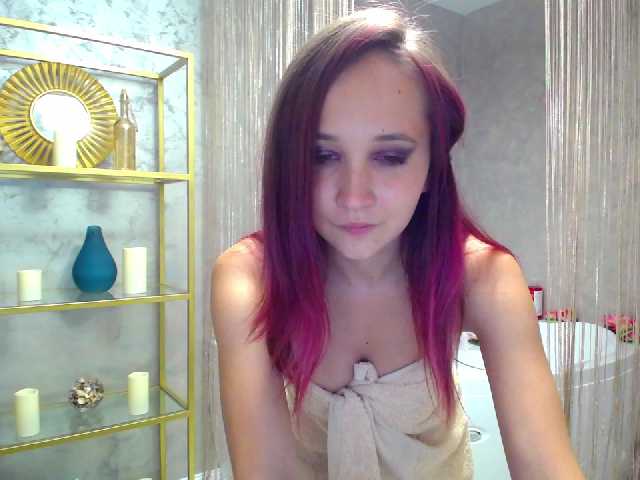 Kuvat AdorableGirle Hi guys, I am very glad to see you in my room) I hope you are feeling good and ready to have some fun here)