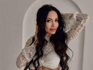 Eroottinen videokeskustelu AdriennBurzhe