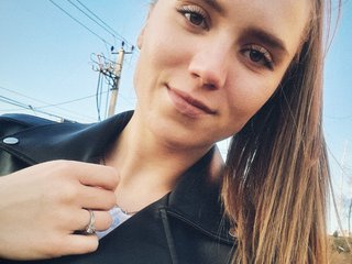 Eroottinen videokeskustelu Affectionate-Fairy