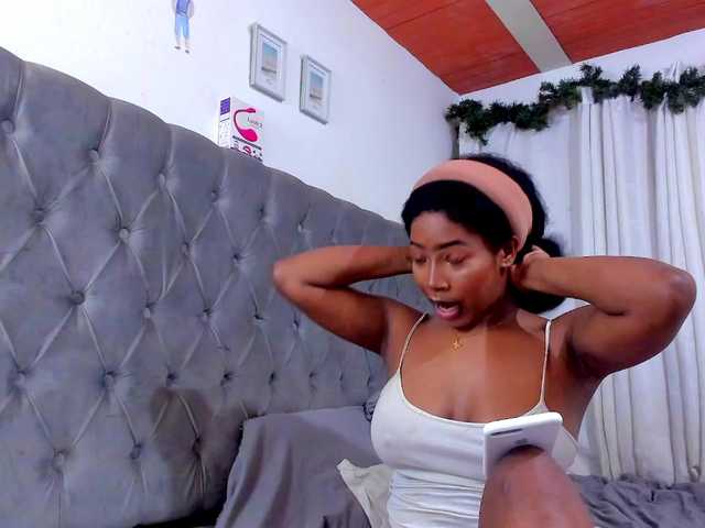Kuvat Afro-goddess Hot Ebony latina waiting to fulfill all your fantasies. #ebony #latina