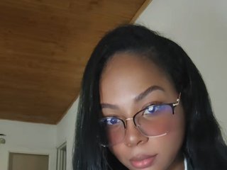 Eroottinen videokeskustelu AfroDesireX