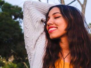 Eroottinen videokeskustelu afroditagods