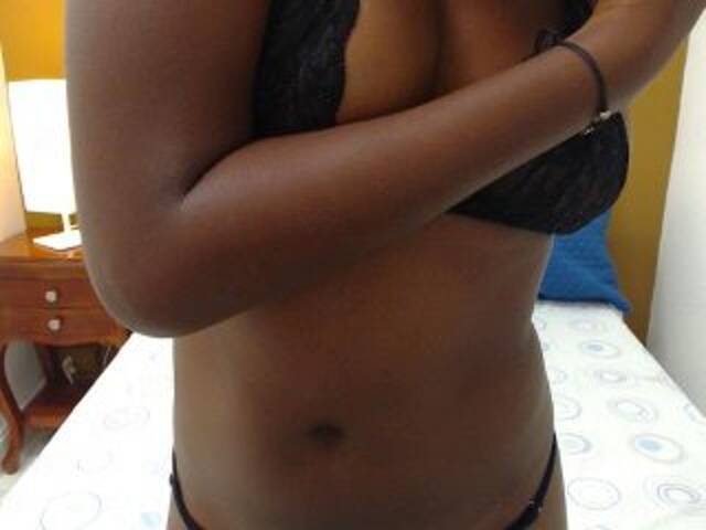 Lähettää kuvakaappauksia AgataSexy