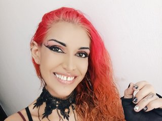 Eroottinen videokeskustelu AgathaTenebri