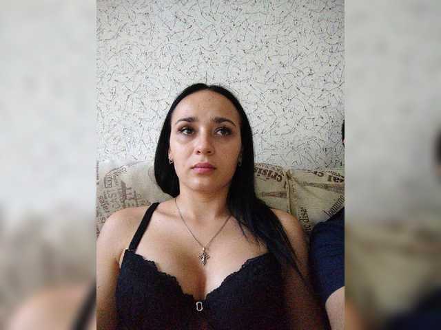 Lähettää kuvakaappauksia dark_brunet