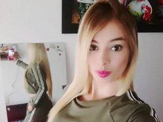 Eroottinen videokeskustelu AgnetaFloros