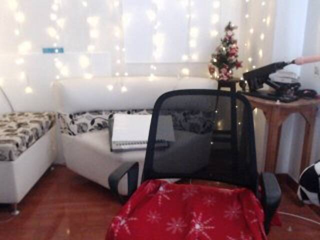 Lähettää kuvakaappauksia AhriBluff