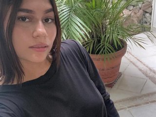 Eroottinen videokeskustelu AidaBitar