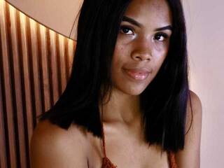 Eroottinen videokeskustelu Aixa-11