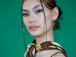 Eroottinen videokeskustelu Akariloves