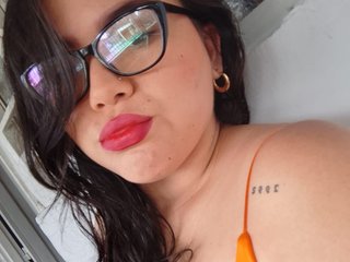 Eroottinen videokeskustelu alanamz