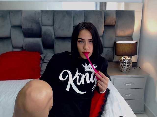 Kuvat AleshaHott Hi I'm Alesha.. and my pussy wanna play with your cock today @cumshow 380