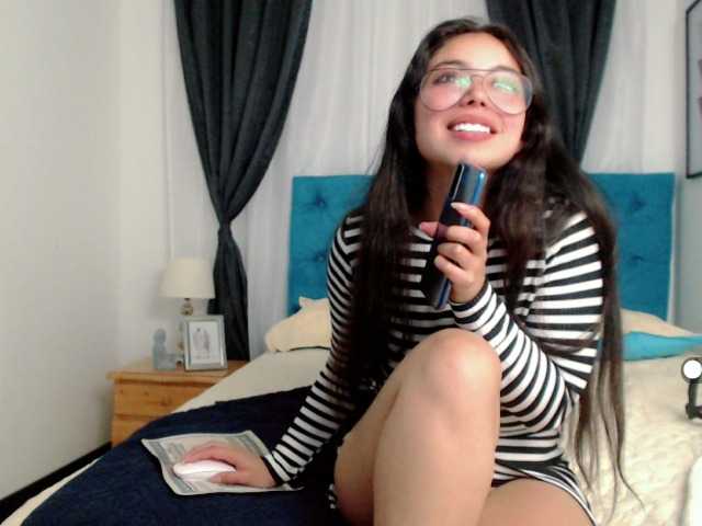 Kuvat alex-esposito I´m your baby girl! #teen #bigass #latina #feet #smalltits