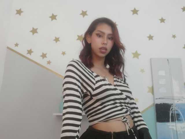 Kuva profiilista Alexa-Cherry