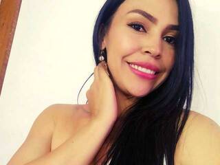 Eroottinen videokeskustelu AlexaConell