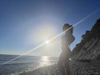 Eroottinen videokeskustelu NIZAMOVA