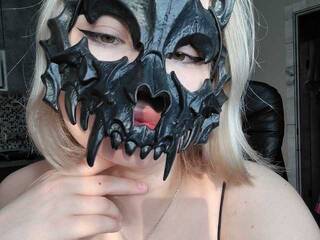 Eroottinen videokeskustelu Lyine