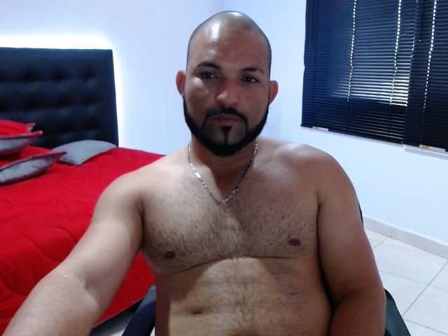 Lähettää kuvakaappauksia AlexaYDwayne