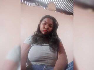 Eroottinen videokeskustelu Alexcia