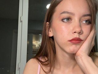 Eroottinen videokeskustelu Alia205