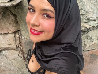 Eroottinen videokeskustelu AliaAsad