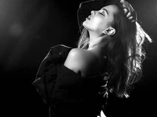 Eroottinen videokeskustelu AliceBlast