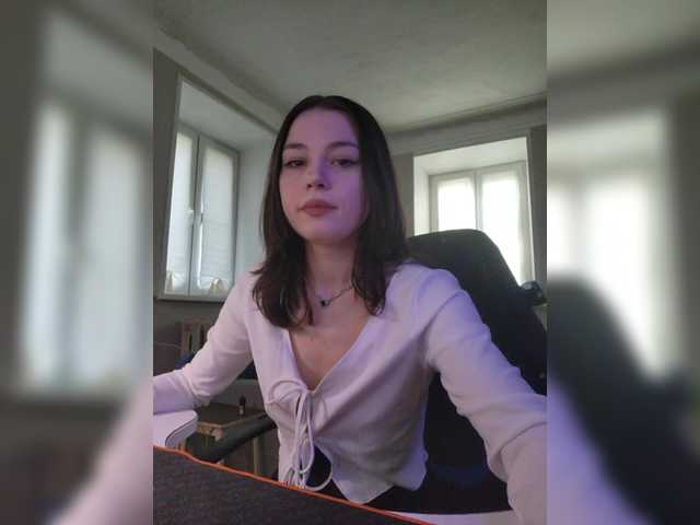 Lähettää kuvakaappauksia AliceCuteCute